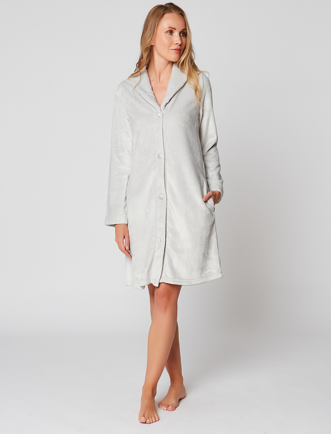 Soft Button Closure Cotton Chenille Dressing Gown In Mink