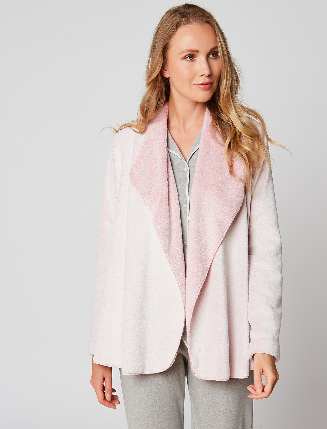 Fur draped loungewear jacket in  ESSENTIEL H73A Rose chiné 