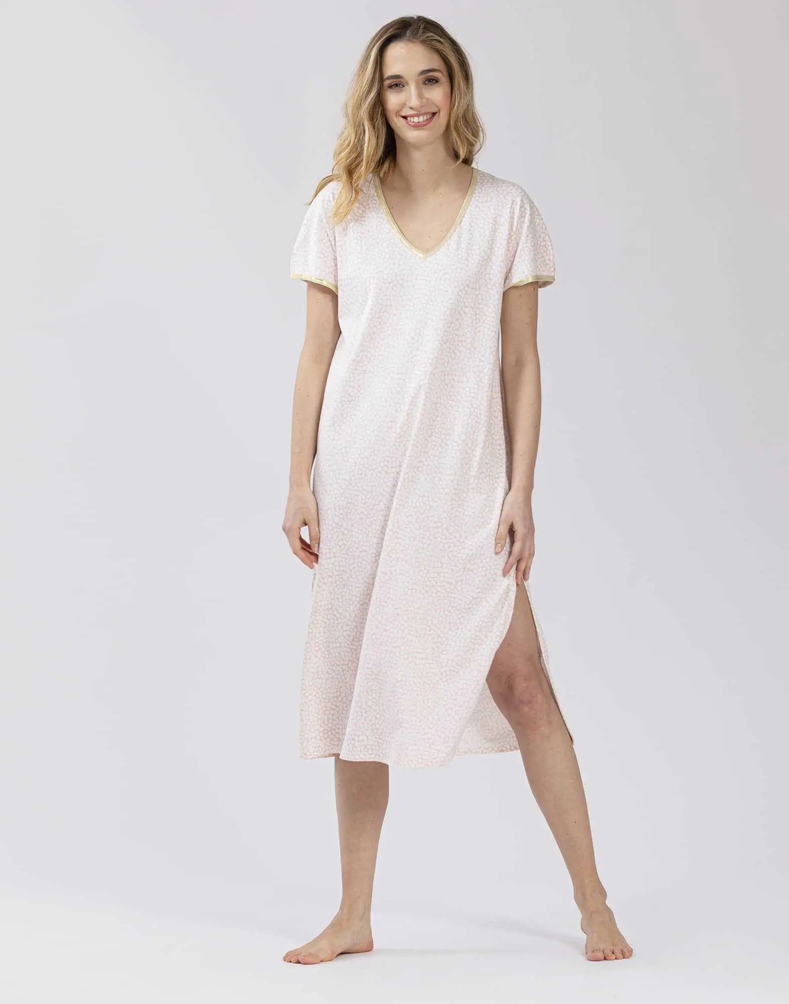Patterned nightshirt LOVIN'YOU 511 cotton-elastane, in rose-pink and ecru