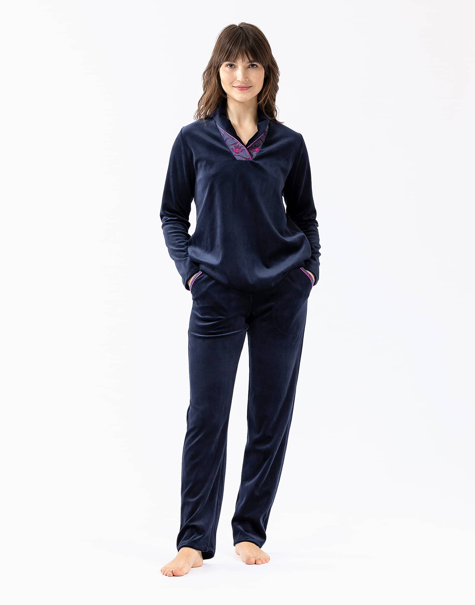 Women s warm pajamas for a cozy winter Le Chat
