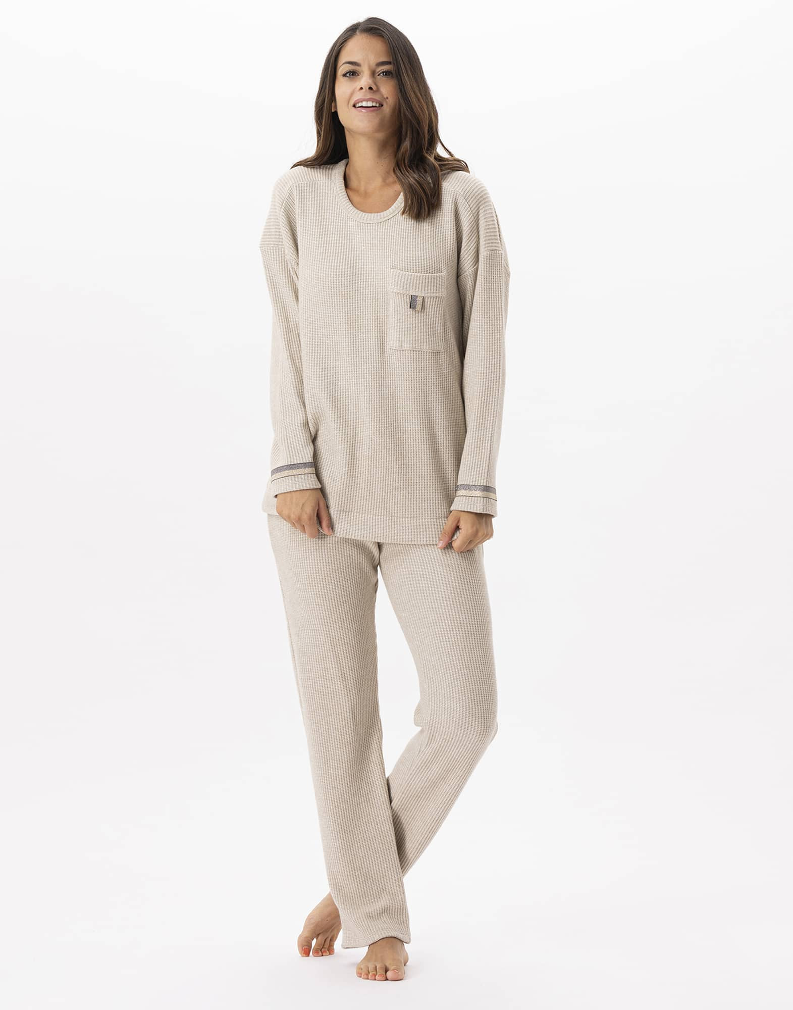 Pyjamas in lurex knit fabric FRILEUSE 602 beige