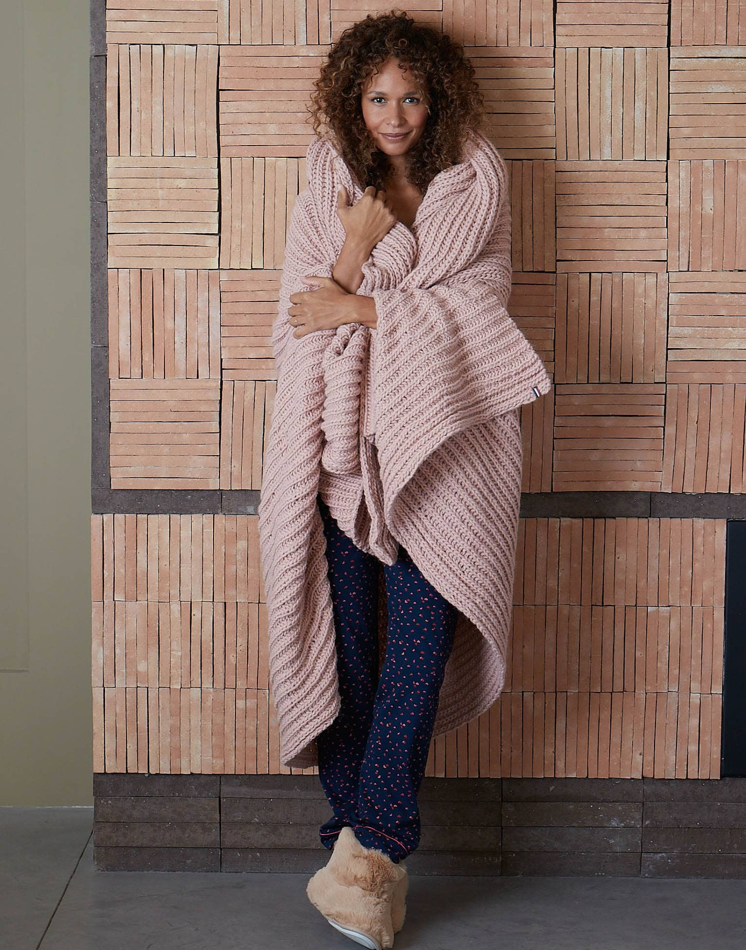 Chunky online knit plaid