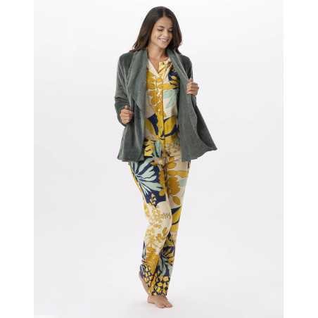 Fur draped loungewear jacket in  ESSENTIEL H73A moss green  | Lingerie le Chat