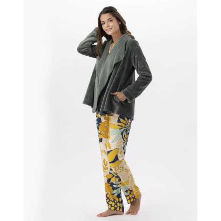 Fur draped loungewear jacket in  ESSENTIEL H73A moss green  | Lingerie le Chat