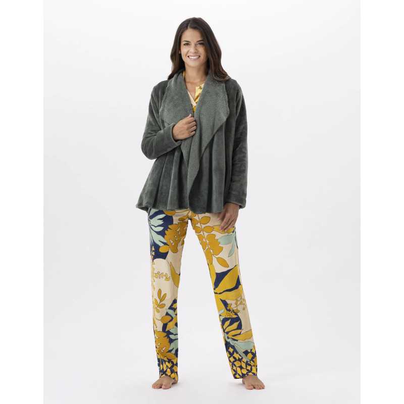 Fur draped loungewear jacket in ESSENTIEL H73A moss green | Lingerie le Chat Fur draped loungewear jacket in ESSENTIEL H73A moss green | Lingerie le Chat