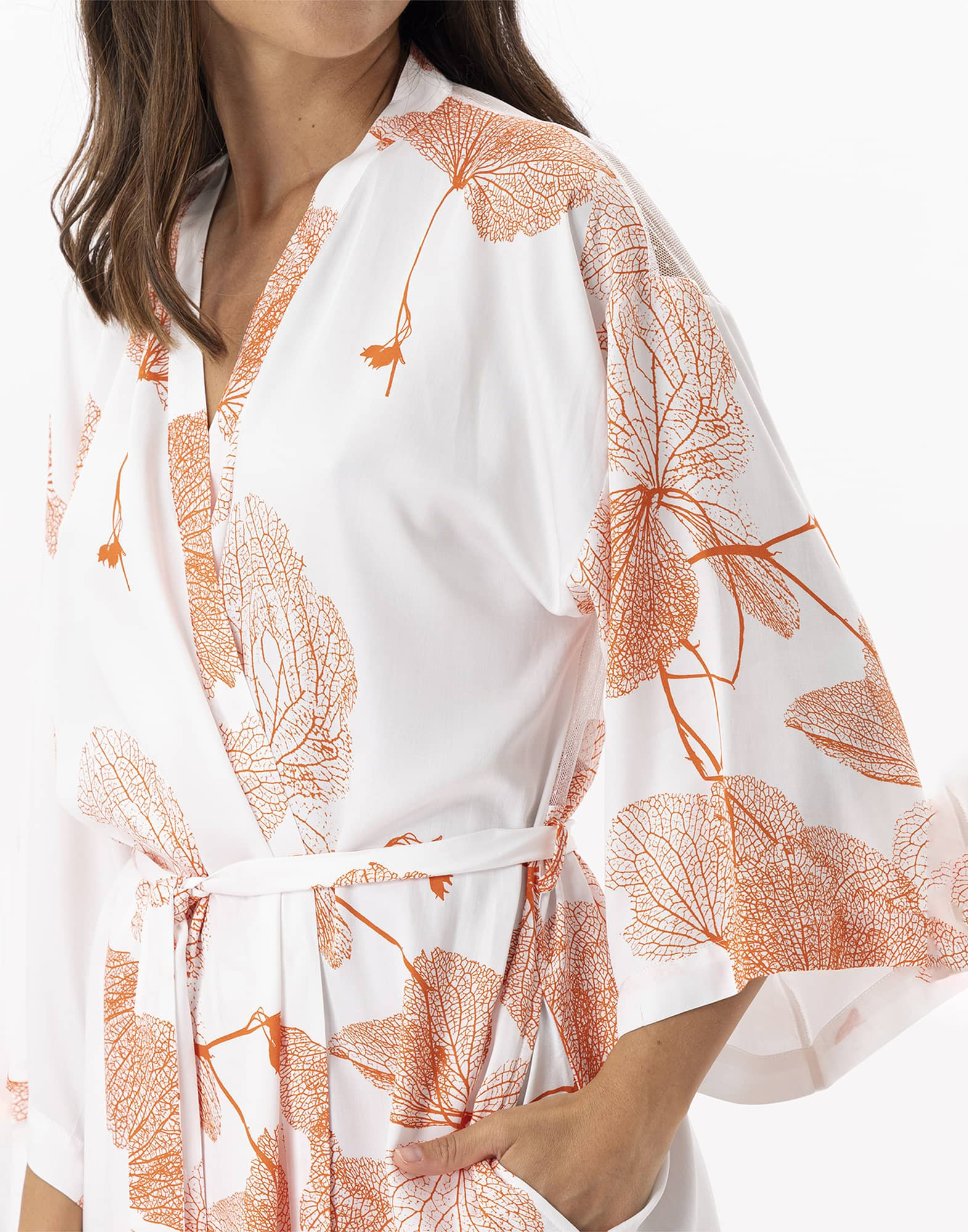 Kimono with plant pattern in 100% viscose GINKGO 760 tangerine
