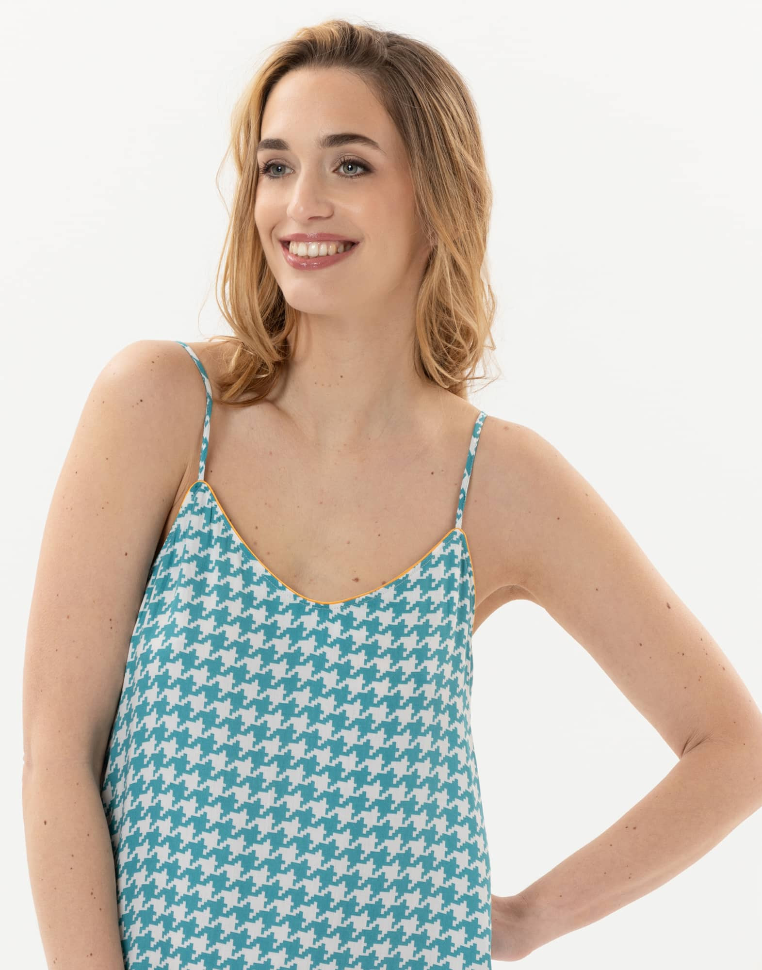 Houndstooth Check nightie in 100% viscose COCOTTE 703 blue