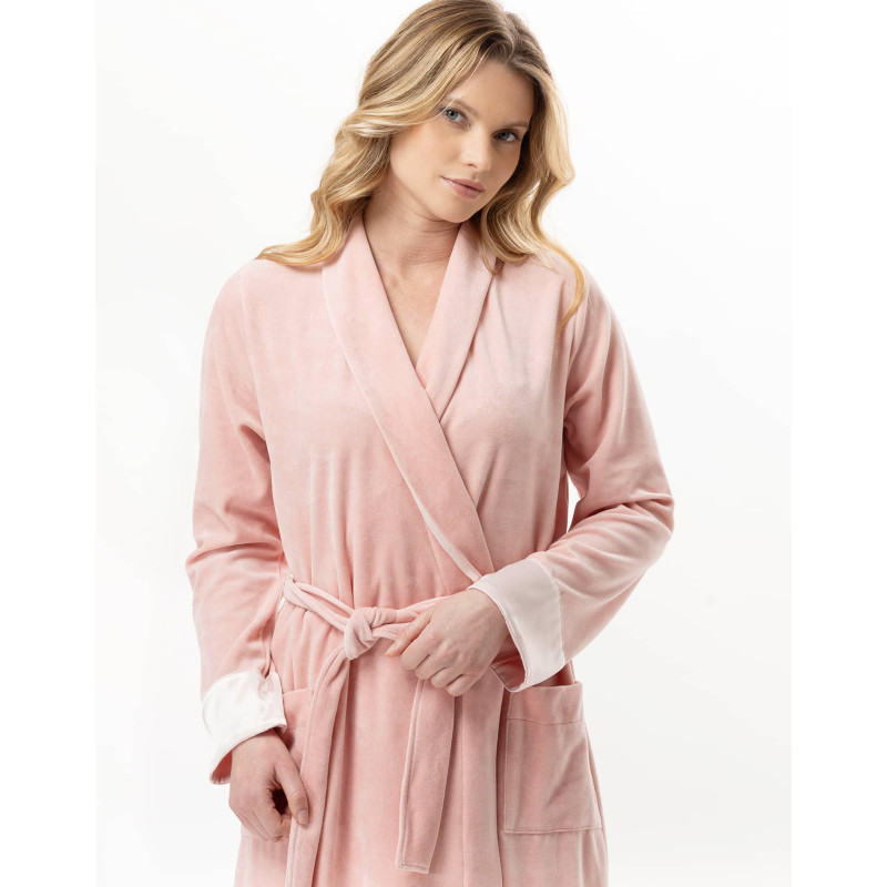 Velvet crossed dressing gown ESSENTIEL Pink | Lingerie le Chat Velvet crossed dressing gown ESSENTIEL Pink | Lingerie le Chat