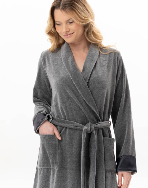 Peignoir croisé en velours ESSENTIEL Anthracite Chine | Lingerie le Chat