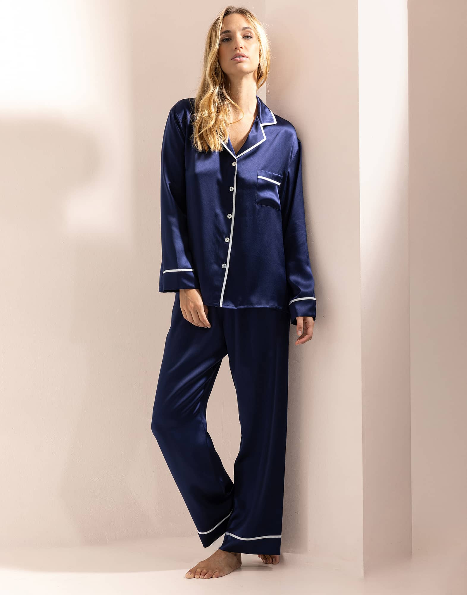 Pyjama en soie Marine | Lingerie le Chat Pyjama en soie Marine | Lingerie le Chat