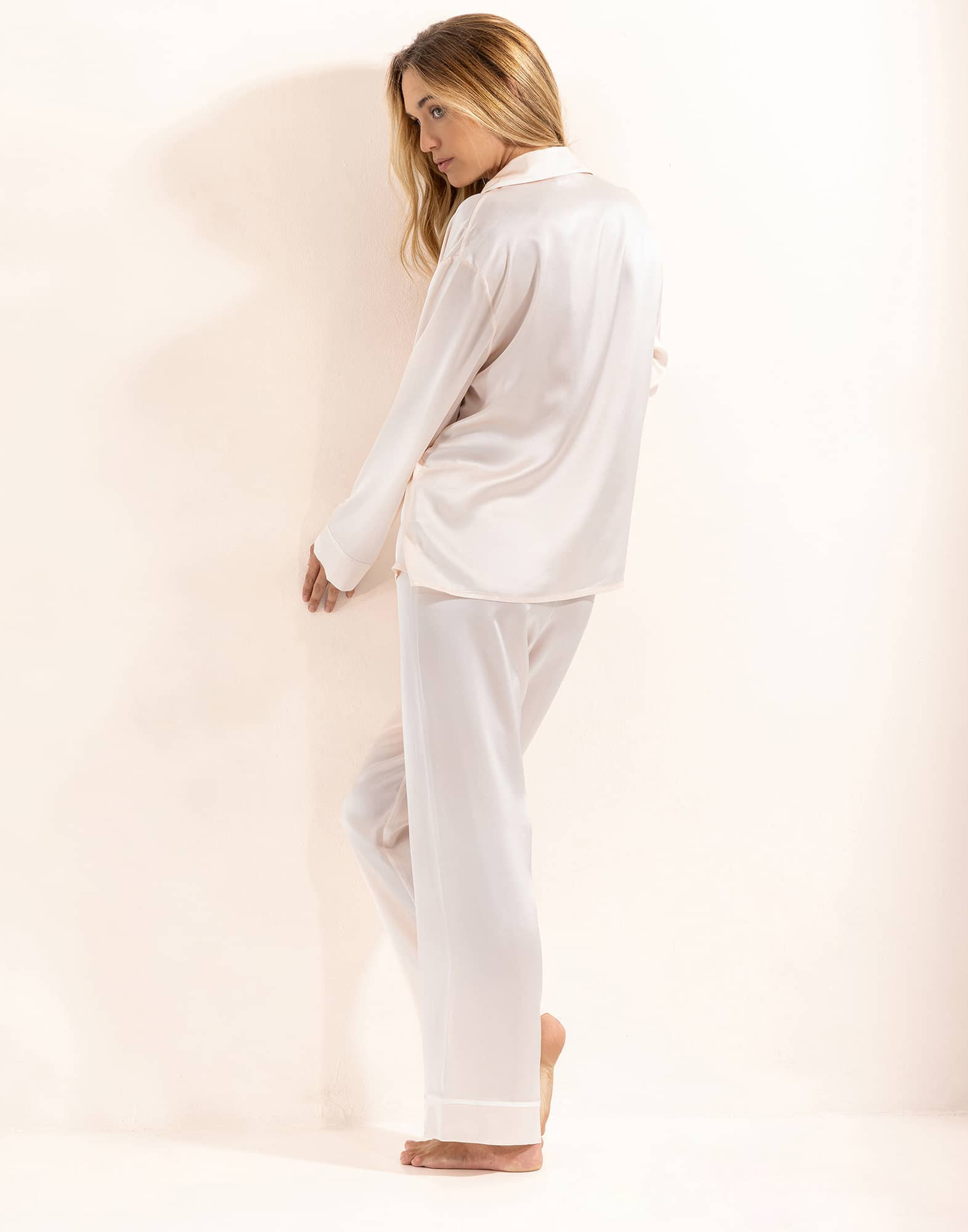 Pyjama en soie Bois de rose | Lingerie le Chat Pyjama en soie Bois de rose | Lingerie le Chat