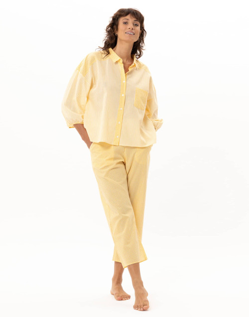 Button-up cotton pyjamas...