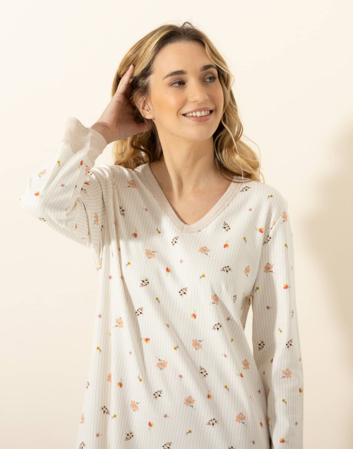 Chemise de nuit en coton...