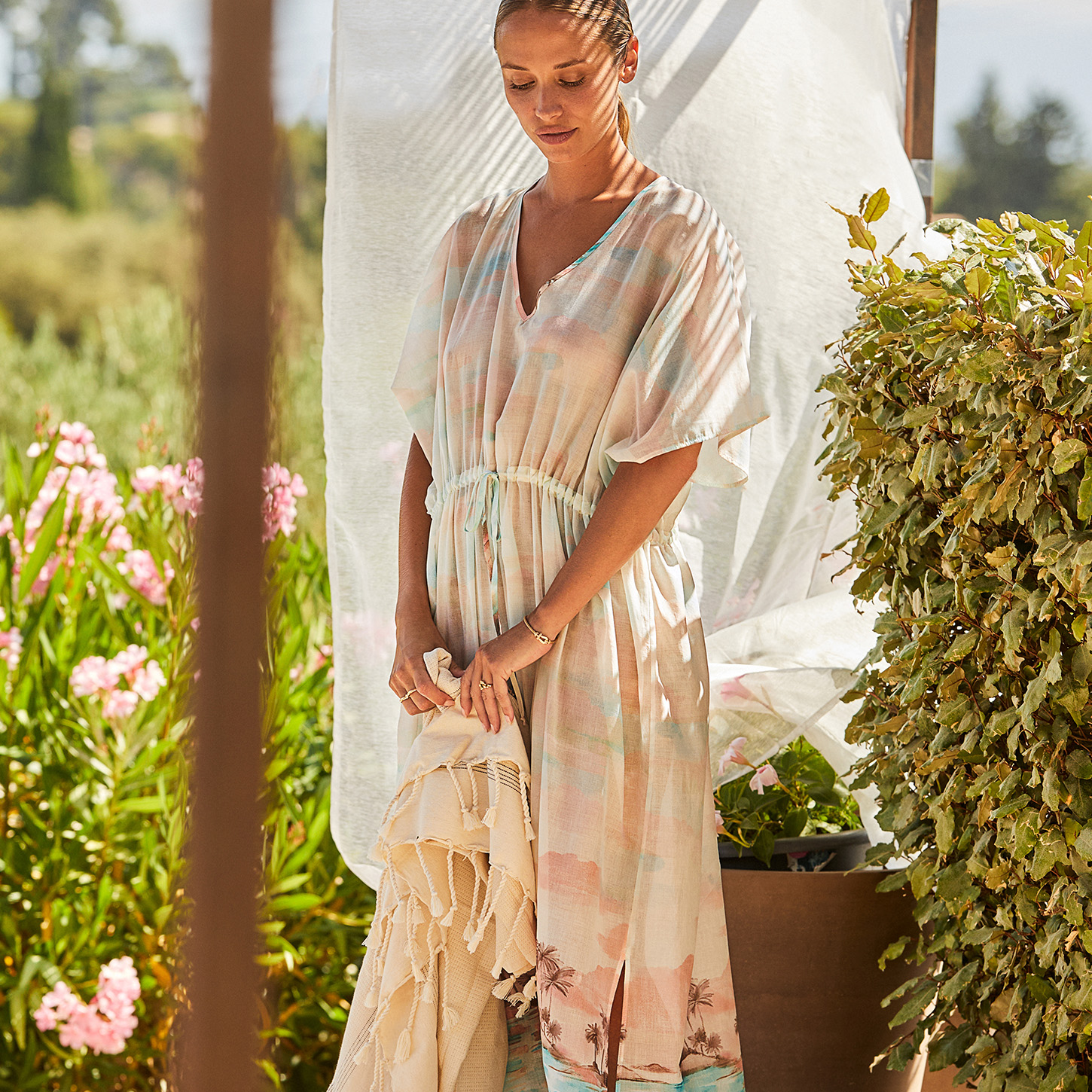 Archives sales from 28 April to 3 May: log in to enjoy discounts of up to 70% off